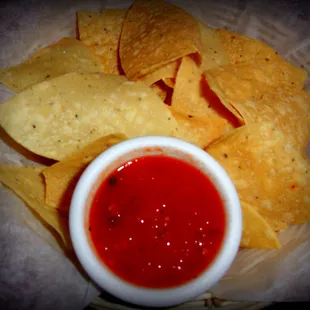 Salsa &amp; chips