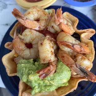 Taco salad with shrimp