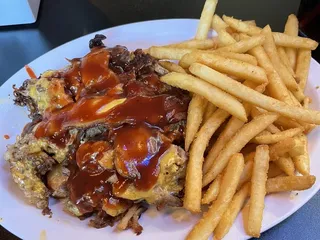 Trouble’s Restaurant and Bar