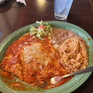 Enchilada plate with fresh lemonade