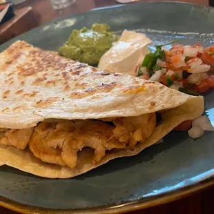 chicken quesadilla (not good)