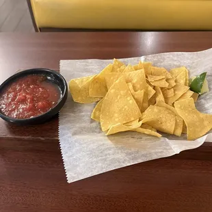 Stale chips cold chips &amp; salsa