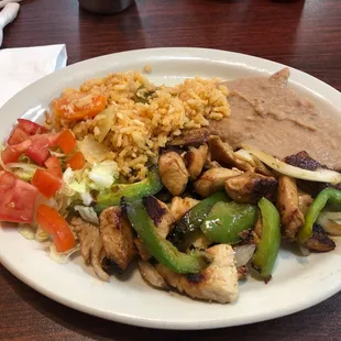 Chicken fajitas lunch special $6.99