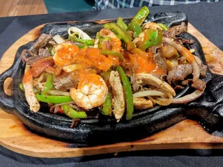 El Reparo Mexican & Grill