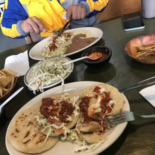 Pupusas pork / cheese . Chicharron / quesso