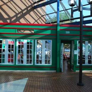 Las Palmitas entrance