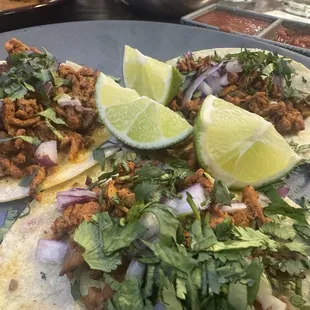 Street tacos (Al Pastor) doesn&apos;t come with pineapple