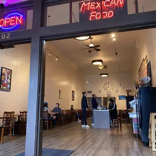 New shop for Las Palomas Taqueria in San Mateo