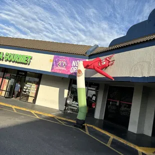 he front of the restaurant