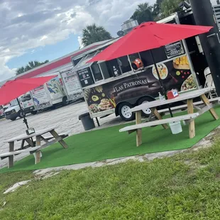 Come and enjoy a nice space