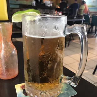 22 oz draft beer only $2.99!