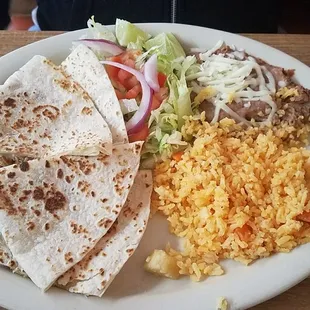 Quesadilla with rice and beans