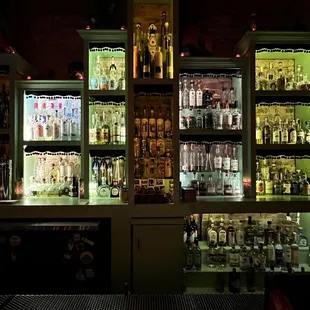 Unique green lighting