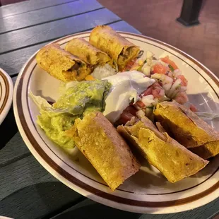 Taquitos Dorados