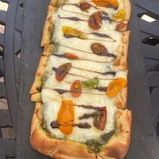 Pesto Flatbread