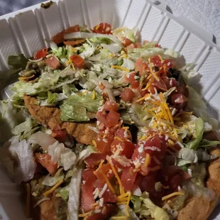 Where is the guacamole on the guacamole tostadas? Can&apos;t taste it either.