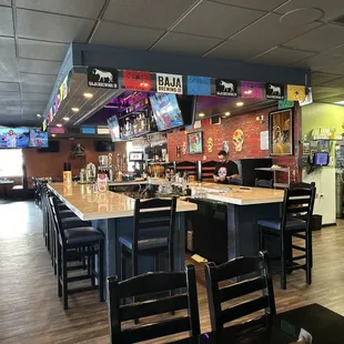 Great deals on happy hour from open to 6 pm daily