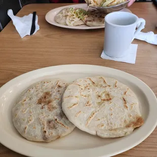 burritos and wraps, food