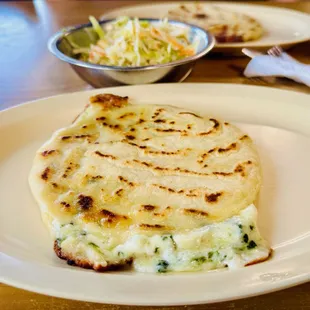 spinach and cheese papusa