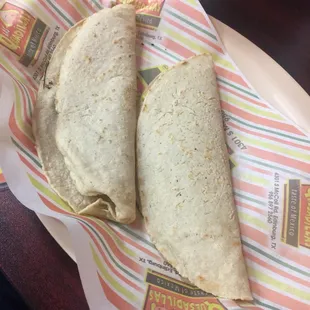 Rajas con queso y flor de calabaza