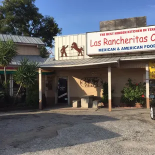 Parking is against the front.