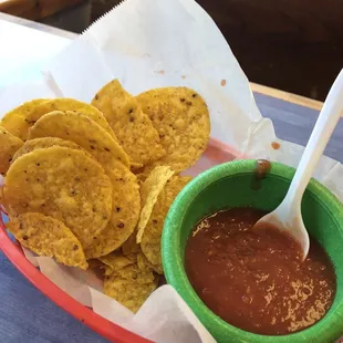 Chips &amp; Salsa