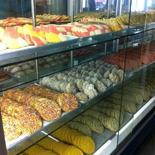 a display case full of donuts