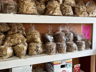 Las Dos Americas Tortilleria