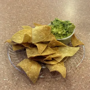 Chips and fresh Guacamole (2 oz. Cup)