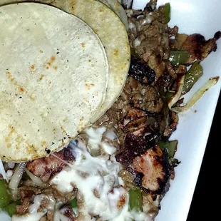 I was told to hit up this spot called Las Tortugas grill and get the alambre and may I say I was not disappointed! I definitely recommend!
