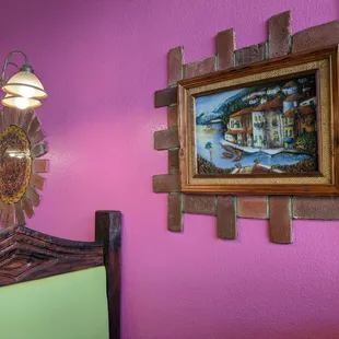 a picture of a mexican restaurant