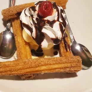 Churros with vanilla ice cream