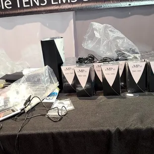 D' TENS eMP10 from LV NV so I had to try.... CES2025 Tues Jan 7, 2024