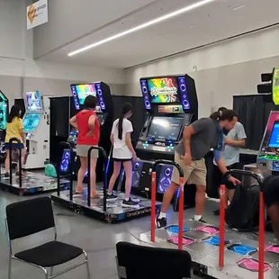 DDR cabinets