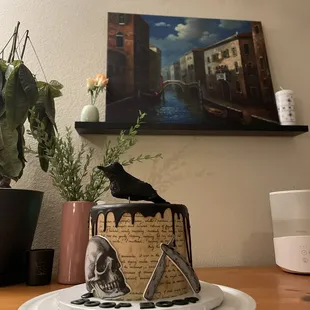 The Raven themed cake for a birthday!