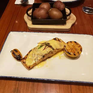 Market Fresh Grilled Salmon with Steamed Red Potatoes