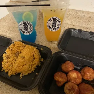 Sour Blue Lemonade. Passion fruit drink. Puerto Rican rice. Mozzarella balls with guava sauce.