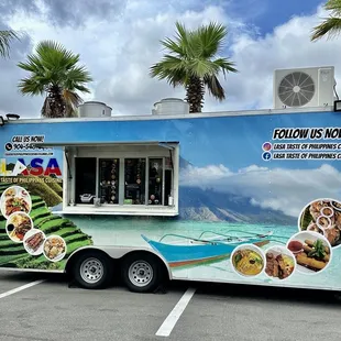 Located at Palacio behind the Winn Dixie on Racetrack Road - August 3, 2024