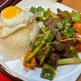 5d- Shaken Beef Serve on Rice