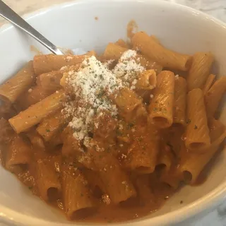 Rigatoni Vodka