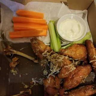 Tuscan Wings