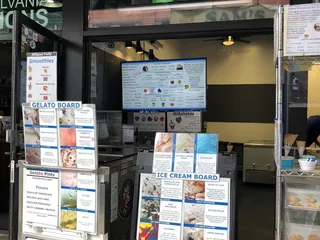 Sam’s in the Strip