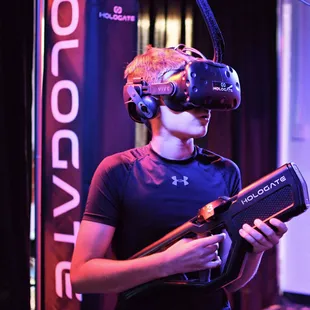 Hologate 4 Person VIRTUAL REALITY