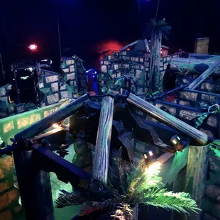 Laser tag area