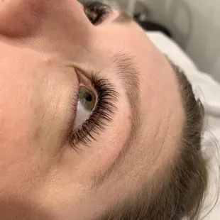 Loving this natural and classic look