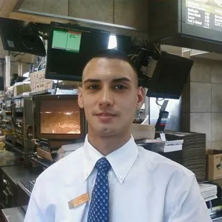 Fernando V.