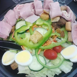 Chef Salad (asked for salami instead of turkey)