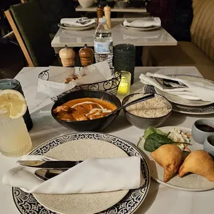 Tikka Masala Classics - Chicken Vegetable Samosa's Garlic Naan