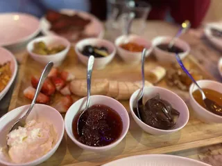 Dolan Uyghur Restaurant