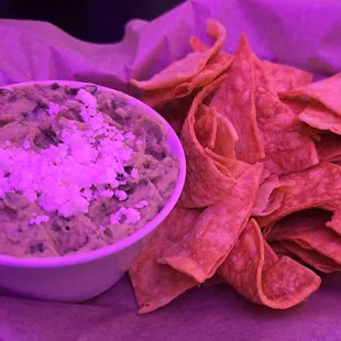 Guacamole and chips... the Guac was really good